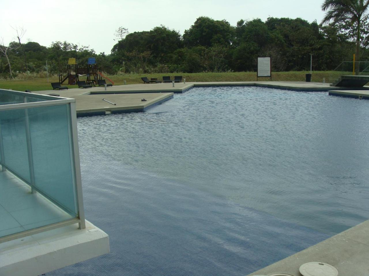 Apartamento En Balabeach Maria Chiquita In Front Of The Beach 2Hab コロン エクステリア 写真