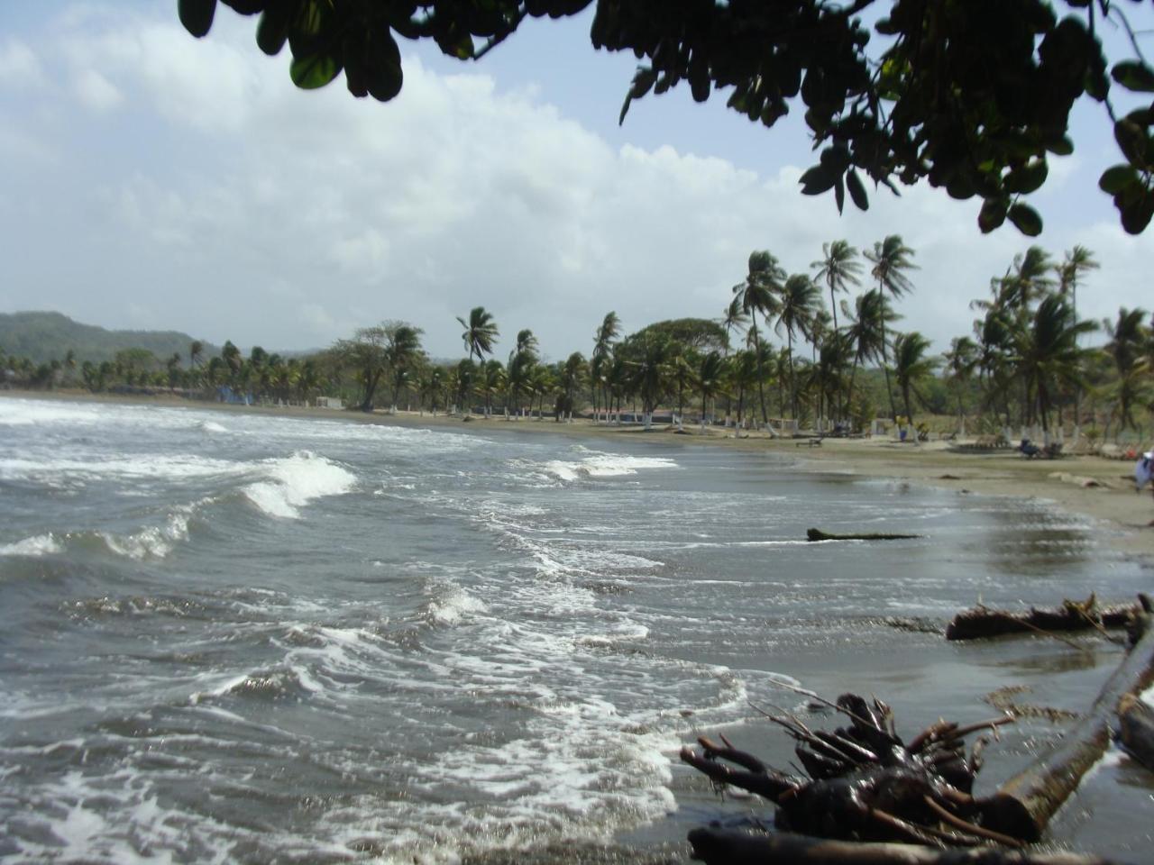 Apartamento En Balabeach Maria Chiquita In Front Of The Beach 2Hab コロン エクステリア 写真