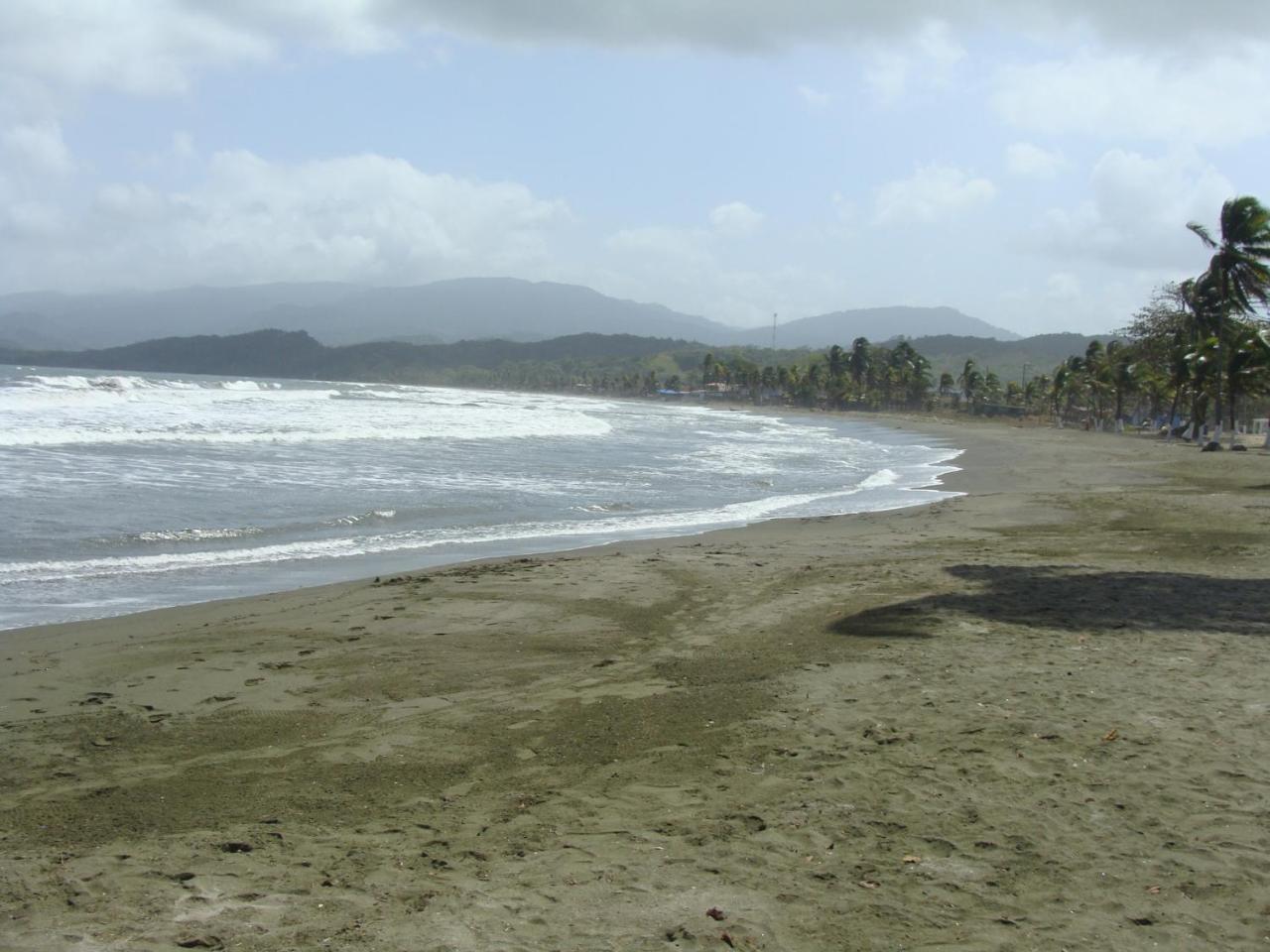 Apartamento En Balabeach Maria Chiquita In Front Of The Beach 2Hab コロン エクステリア 写真