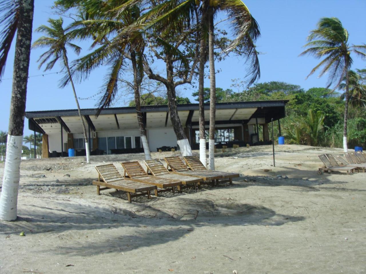 Apartamento En Balabeach Maria Chiquita In Front Of The Beach 2Hab コロン エクステリア 写真