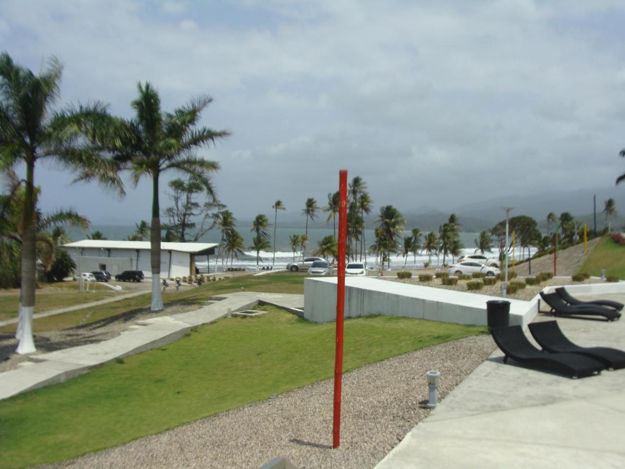 Apartamento En Balabeach Maria Chiquita In Front Of The Beach 2Hab コロン エクステリア 写真