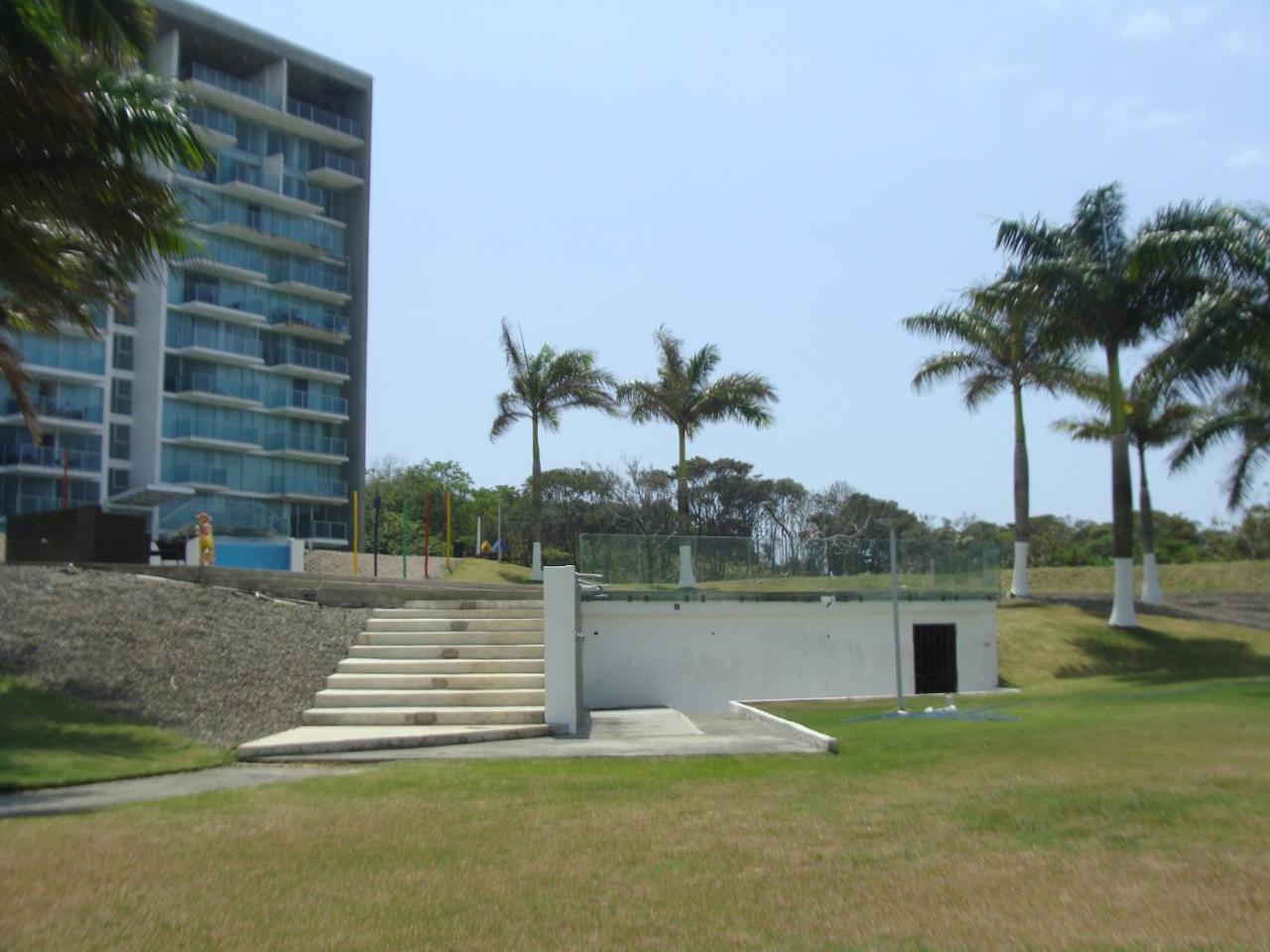 Apartamento En Balabeach Maria Chiquita In Front Of The Beach 2Hab コロン エクステリア 写真